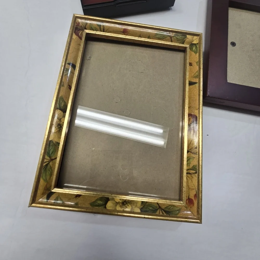 Lot of 4 Picture Frames Retro Vintage Style Cottage Shabby 90s Y2K Various Sizes